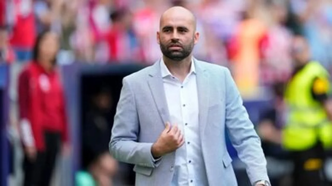 رسمياً.. سلتا فيغو يمدد عقد مدربه كلاوديو جيرالديس حتى 2028